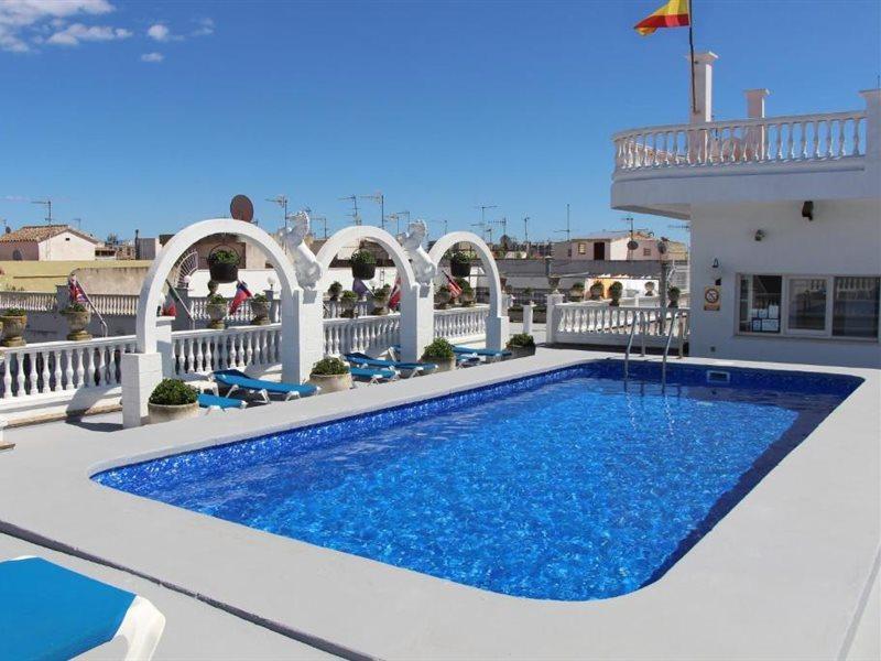 Apartamentos Las Americas - Blanes Beach Bagian luar foto