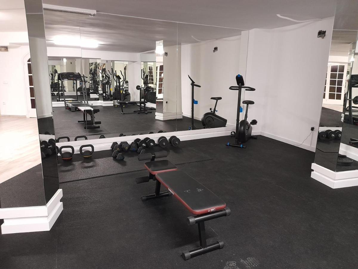 Apartamentos Las Americas - Blanes Beach Bagian luar foto