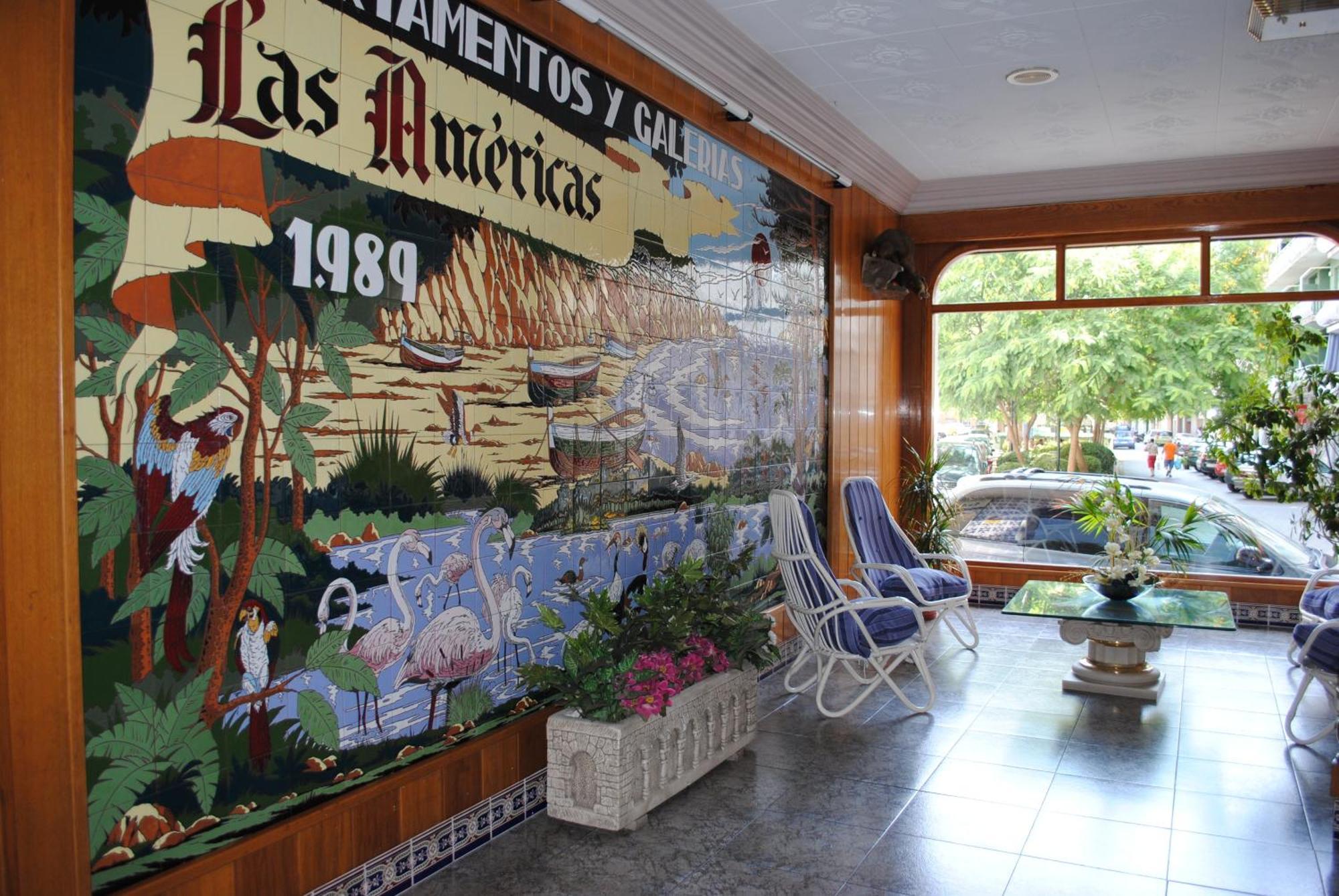 Apartamentos Las Americas - Blanes Beach Bagian luar foto